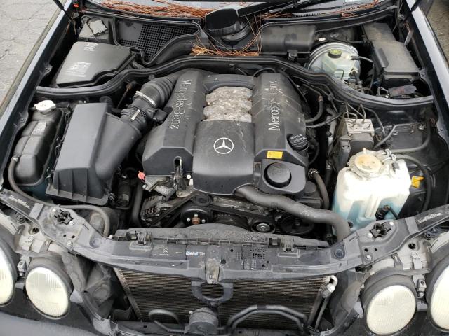 Photo 11 from auction – 2002 MERCEDES-BENZ E 320 with VIN WDBJF65J82B483346