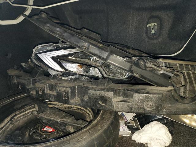 Photo 12 from auction – 2016 NISSAN SENTRA with VIN 3N1AB7AP7GY210312
