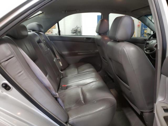 Photo 10 from auction – 2002 TOYOTA CAMRY LE with VIN 4T1BF32K82U001590