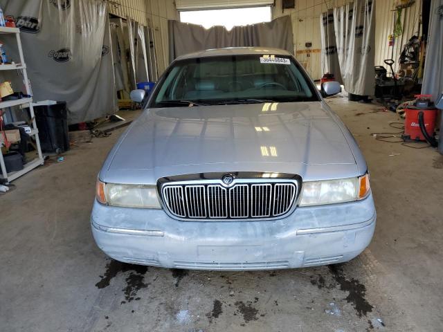 Photo 5 from auction – 2002 MERCURY GRAND MARQ with VIN 2MEFM75W42X657326