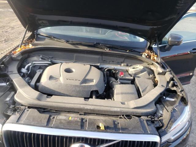 Photo 12 from auction – 2018 VOLVO XC60 T5 with VIN LYV102RK4JB114236