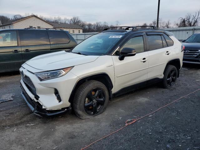 TOYOTA RAV4 XSE 2019 with VIN JTMEWRFV5KD511145 - Photo from auction