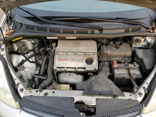 Photo 11 from auction – 2004 TOYOTA SIENNA CE with VIN 5TDZA23C14S208994