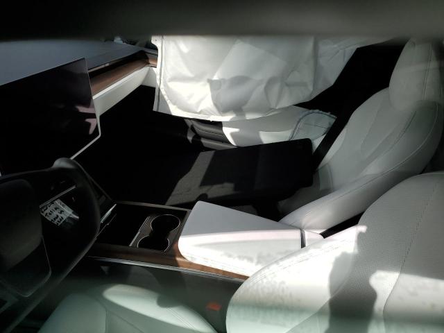 Photo 8 from auction – 2022 TESLA MODEL X with VIN 7SAXCBE52NF361909