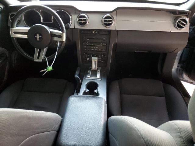 Photo 8 from auction – 2005 FORD MUSTANG with VIN 1ZVFT84N255194172