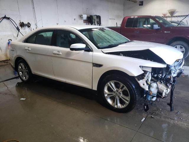 Photo 4 from auction – 2013 FORD TAURUS SEL with VIN 1FAHP2E89DG116261