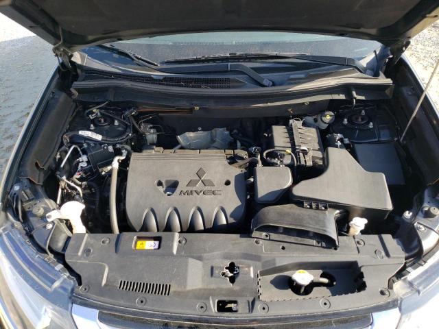 Photo 11 from auction – 2018 MITSUBISHI OUTLANDER with VIN JA4AZ3A31JJ003578