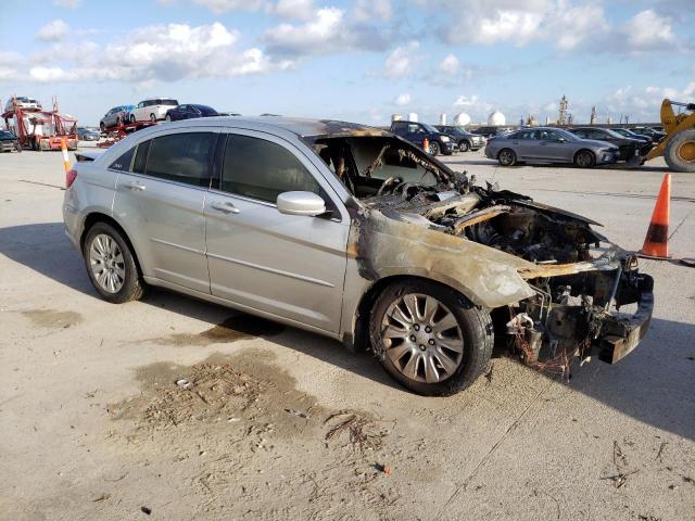 Photo 4 from auction – 2012 CHRYSLER 200 LX with VIN 1C3CCBAB3CN191716