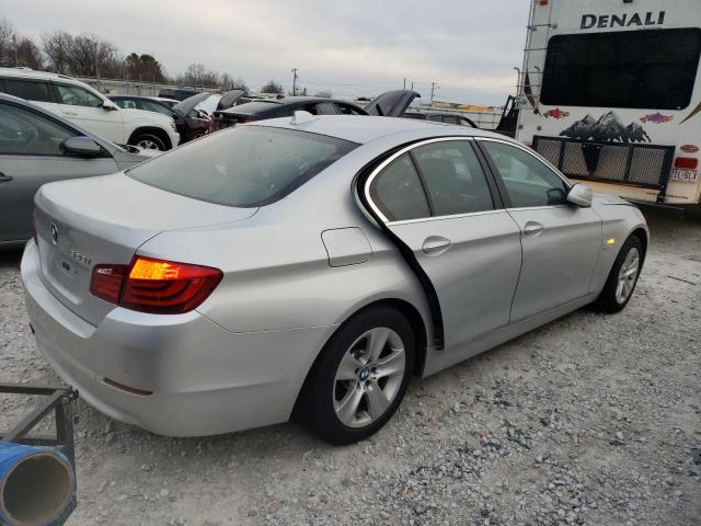 Photo 3 from auction – 2012 BMW 528 XI with VIN WBAXH5C53CDW07984