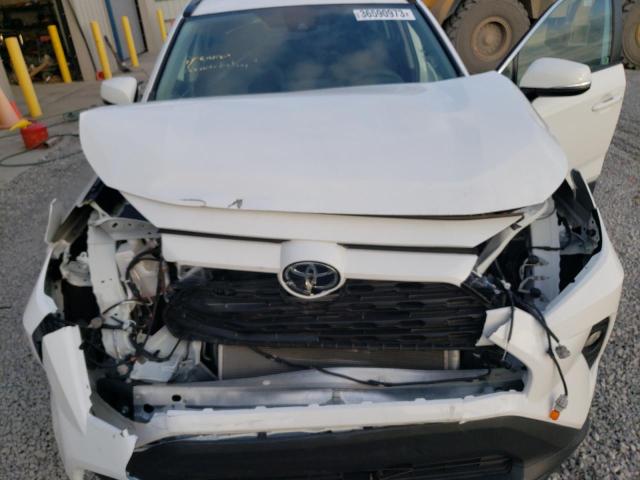 Photo 12 from auction – 2020 TOYOTA RAV4 XLE with VIN 2T3W1RFV5LC035200