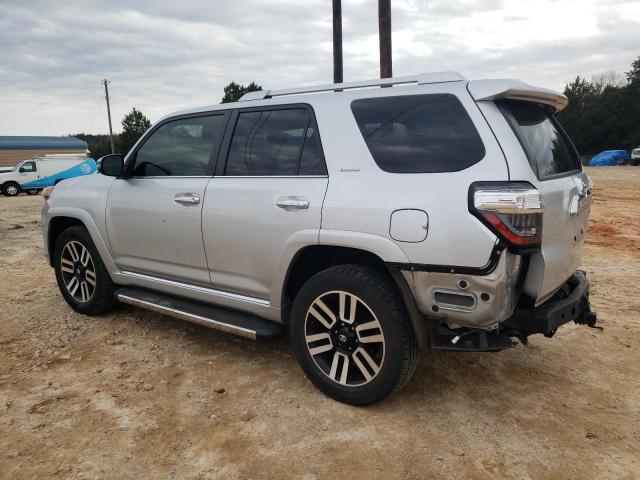 Photo 2 from auction – 2017 TOYOTA 4RUNNER SR with VIN JTEBU5JR3H5467768