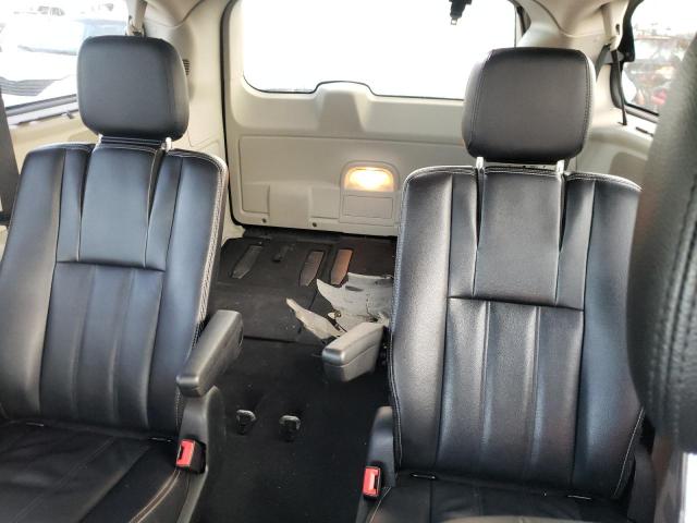 Photo 10 from auction – 2014 CHRYSLER TOWN & CNT with VIN 2C4RC1BG7ER329189