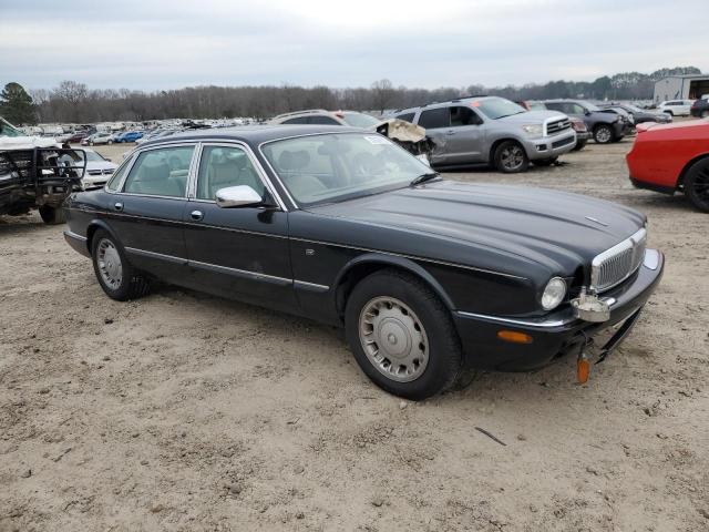 Photo 4 from auction – 1998 JAGUAR VANDENPLAS with VIN SAJKX6247WC830622