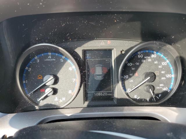 Photo 9 from auction – 2017 TOYOTA RAV4 XLE with VIN JTMWFREV1HJ115407
