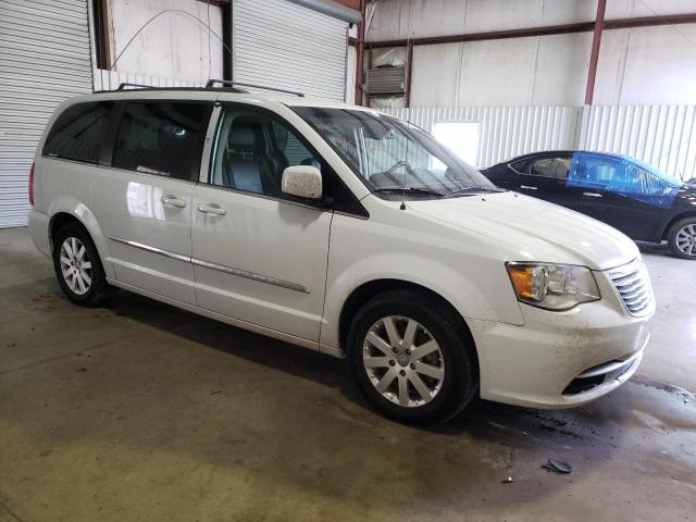 Photo 4 from auction – 2015 CHRYSLER TOWN & COU with VIN 2C4RC1BG6FR537887