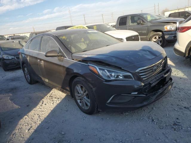 Photo 4 from auction – 2017 HYUNDAI SONATA SE with VIN 5NPE24AF1HH472989