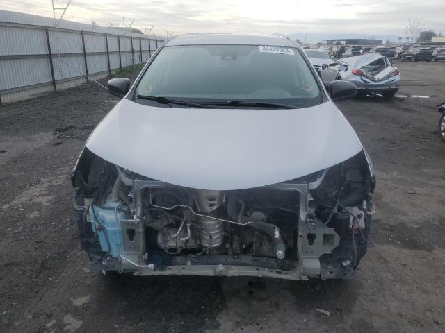 Photo 5 from auction – 2018 TOYOTA RAV4 LE with VIN 2T3BFREV0JW716264