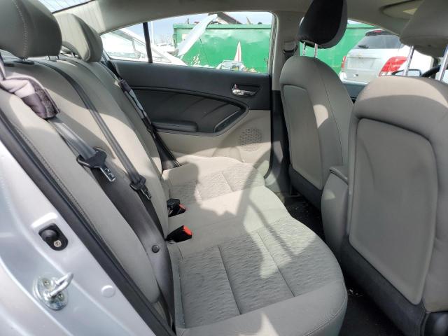 Photo 10 from auction – 2015 KIA FORTE LX with VIN KNAFK4A65F5371808