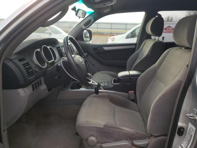 Photo 7 from auction – 2005 TOYOTA 4RUNNER SR with VIN JTEBU14R258050303
