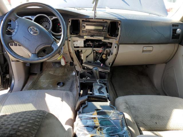 Photo 8 from auction – 2005 TOYOTA 4RUNNER SR with VIN JTEZU14R050049549