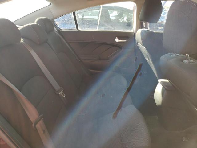 Photo 10 from auction – 2018 KIA FORTE LX with VIN 3KPFK4A76JE258183