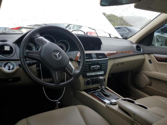 Photo 8 from auction – 2012 MERCEDES-BENZ C 300 4MAT with VIN WDDGF8BB7CA714545