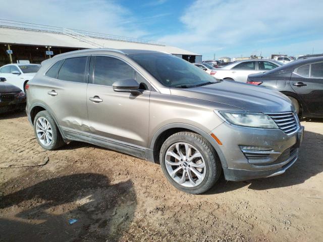 Photo 4 from auction – 2017 LINCOLN MKC with VIN 5LMCJ2D91HUL02411