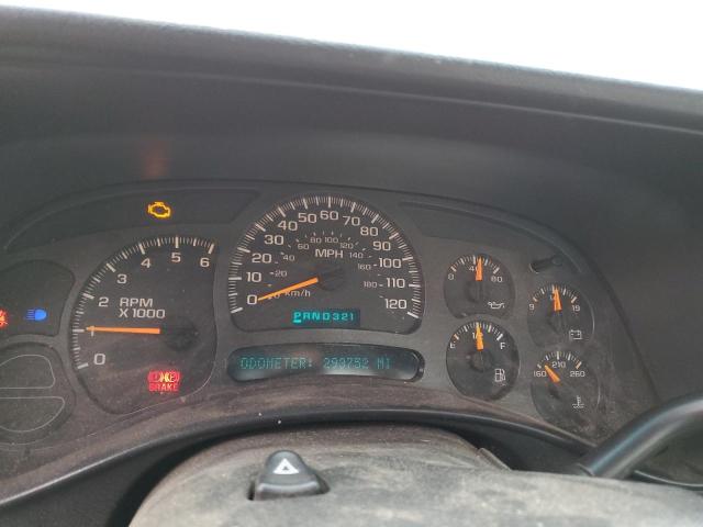 Photo 9 from auction – 2004 CHEVROLET SILVERADO with VIN 1GCHC24U14E327924