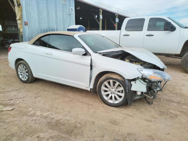 Photo 4 from auction – 2013 CHRYSLER 200 TOURIN with VIN 1C3BCBEGXDN632843