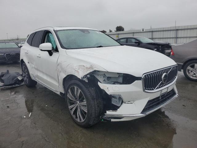 Photo 4 from auction – 2023 VOLVO XC60 PLUS with VIN YV4L12RN0P1217490