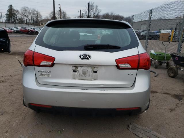 Photo 6 from auction – 2012 KIA FORTE with VIN KNAFU5A22C5577547