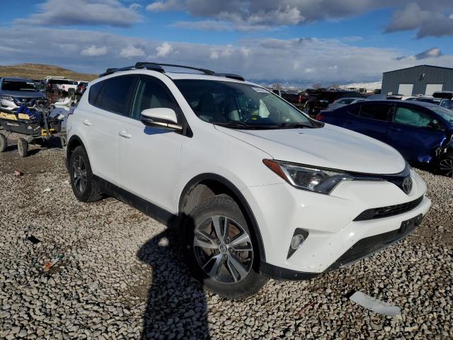 Photo 4 from auction – 2017 TOYOTA RAV4 XLE with VIN 2T3RFREV3HW610691
