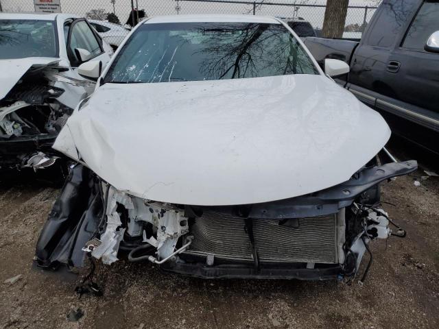 Photo 5 from auction – 2017 TOYOTA CAMRY LE with VIN 4T1BF1FK7HU394957