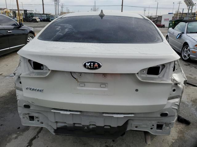 Photo 6 from auction – 2015 KIA FORTE LX with VIN KNAFK4A68F5380390