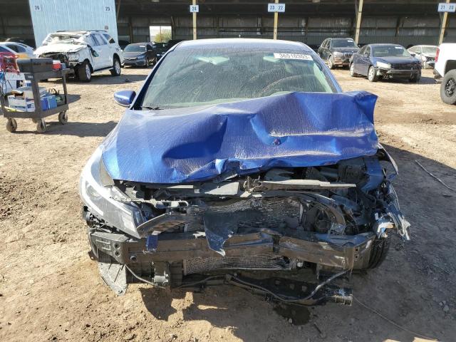 Photo 5 from auction – 2017 KIA FORTE LX with VIN 3KPFK4A76HE089602