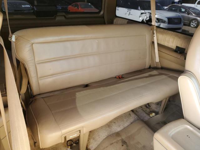 Photo 10 from auction – 1994 GMC YUKON with VIN 1GKEK18K3RJ754579