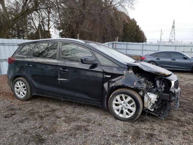 Photo 4 from auction – 2017 KIA RONDO with VIN KNAHT8A31H7188657