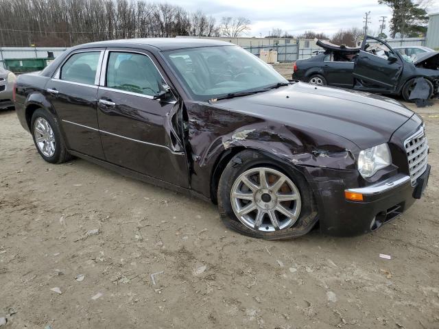 Фото 4 с аукциона – 2005 CHRYSLER 300C с VIN 2C3AA63H85H530794