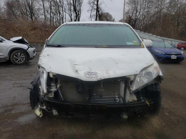 Photo 5 from auction – 2013 TOYOTA SIENNA XLE with VIN 5TDDK3DCXDS065863