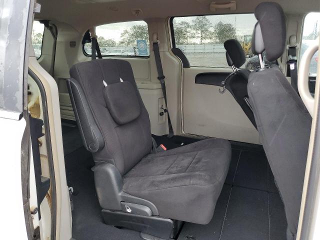 Photo 11 from auction – 2011 CHRYSLER TOWN & COU with VIN 2A4RR5DG0BR702419