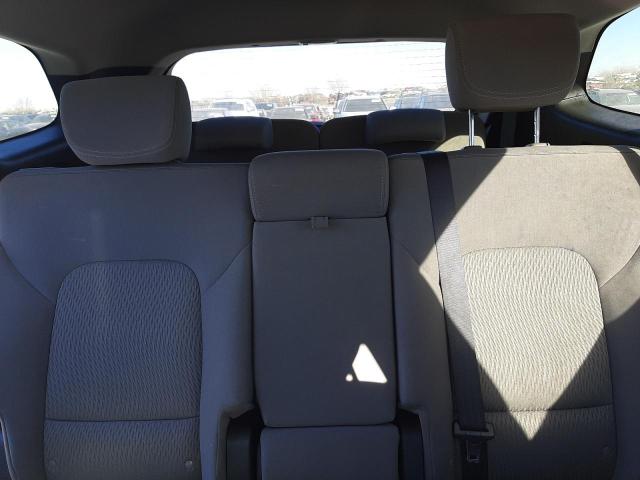 Photo 10 from auction – 2016 HYUNDAI SANTA FE S with VIN KM8SM4HF8GU146366