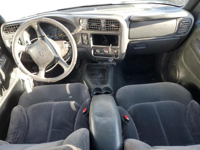 Photo 8 from auction – 2001 CHEVROLET BLAZER with VIN 1GNDT13W312142791