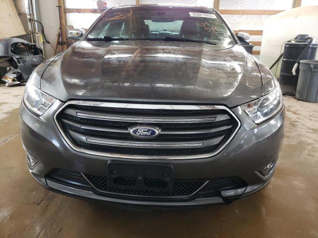 Photo 5 from auction – 2015 FORD TAURUS LIM with VIN 1FAHP2F82FG104504