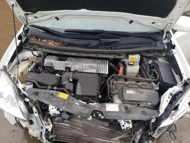 Photo 11 from auction – 2015 TOYOTA PRIUS with VIN JTDKN3DU5F0445514