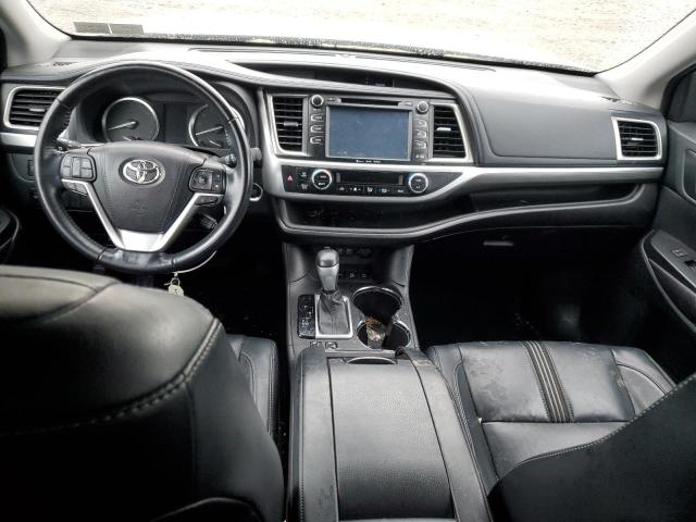 Zdjęcie 8 z aukcji – 2017 TOYOTA HIGHLANDER z VIN 5TDJZRFH5HS374379
