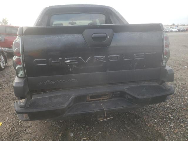 Photo 6 from auction – 2004 CHEVROLET AVALANCHE with VIN 3GNGK22G44G130449