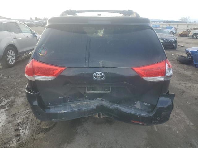 Photo 6 from auction – 2012 TOYOTA SIENNA XLE with VIN 5TDYK3DC0CS200865