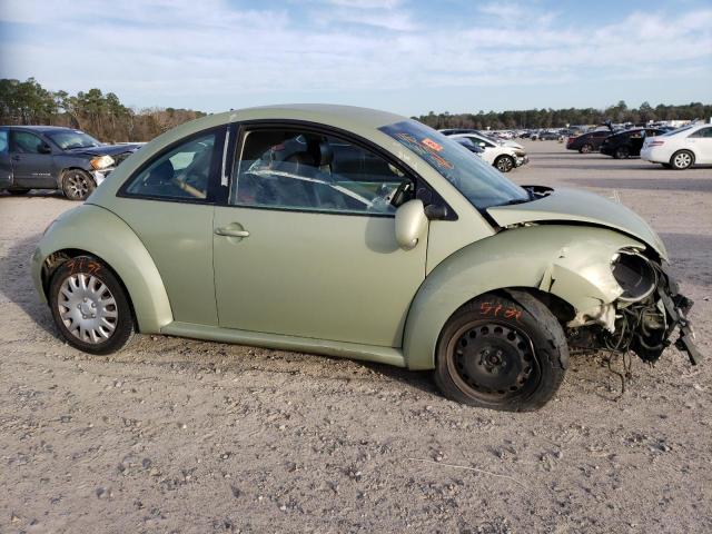 Photo 4 from auction – 2010 VOLKSWAGEN NEW BEETLE with VIN 3VWPW3AG4AM011346