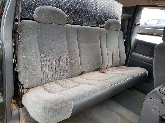 Photo 10 from auction – 2004 CHEVROLET SILVERADO with VIN 2GCEK19TX41162568