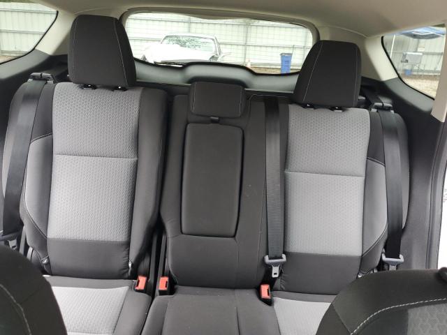 Photo 10 from auction – 2018 FORD ESCAPE SE with VIN 1FMCU9GD2JUC24245